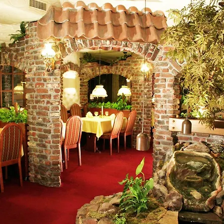 Hotel Restaurant Cristal-3